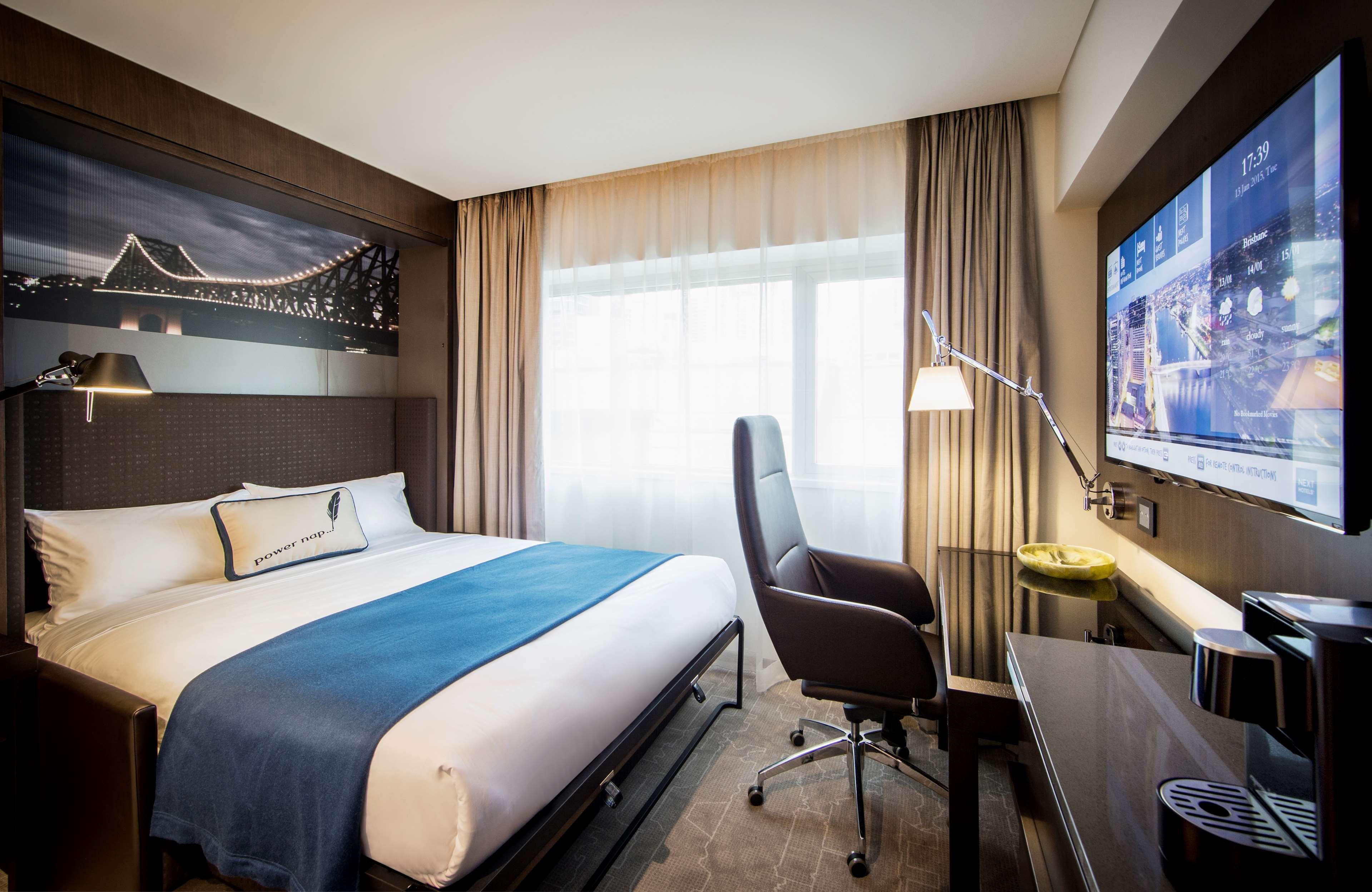 Hyatt Regency Brisbane Hotel Exterior photo A room at the hotel